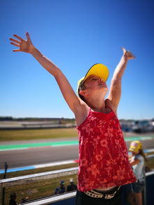 爱游戏app下载-世界青年骑行大赛在武汉激情开启，青春飞扬，中国青年骑行联盟